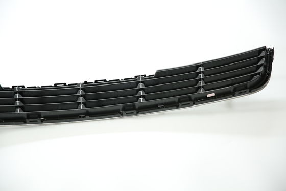 3BD 853 677Aフロント・バンパはVW Passat新しいLingyu 2009-2013年のために焼く